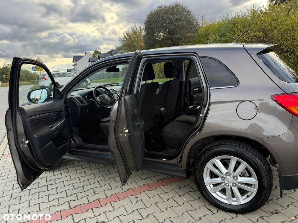 Mitsubishi ASX 1.6 2WD Intro Edition - 27