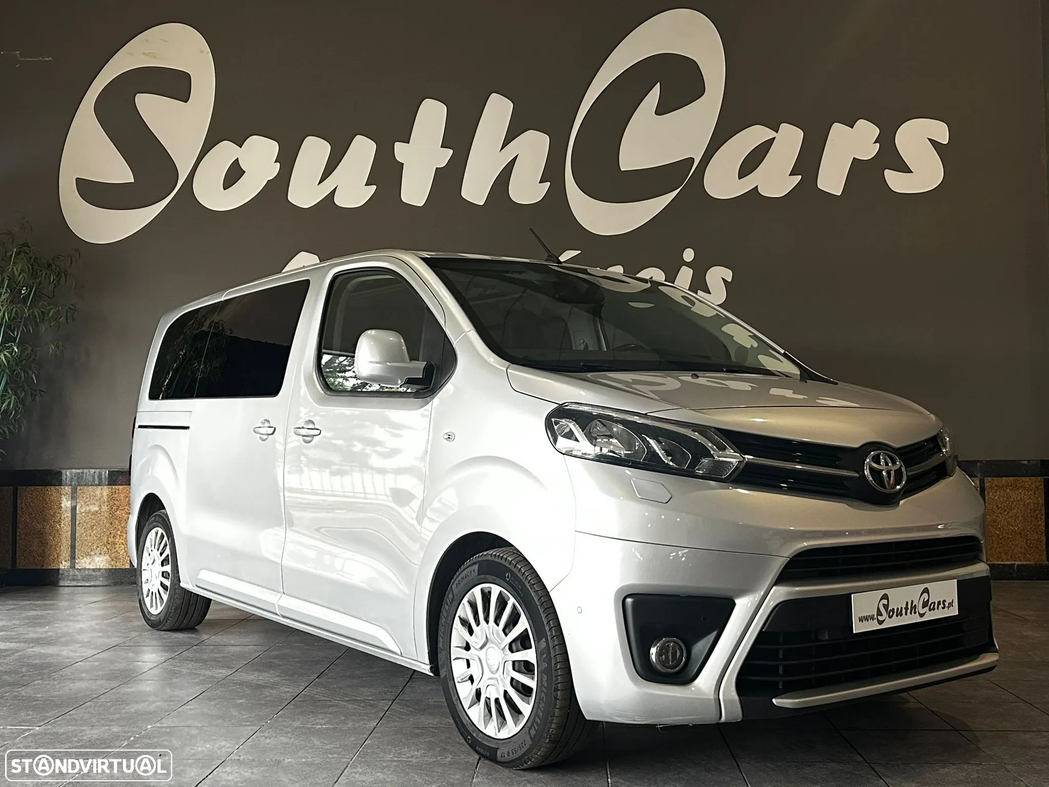 Toyota Proace 2,0-l-D-4D L1 (8L) Verso Team Deutschland - 1