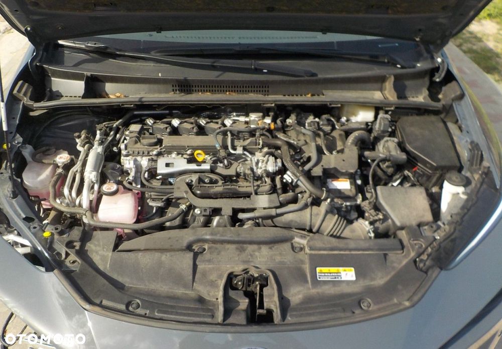 Toyota Prius - 4