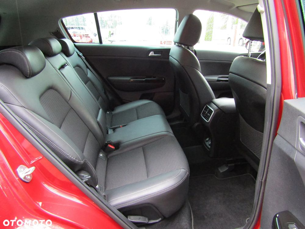 Kia Sportage 1.6 T-GDI Black Edition 2WD DCT - 16