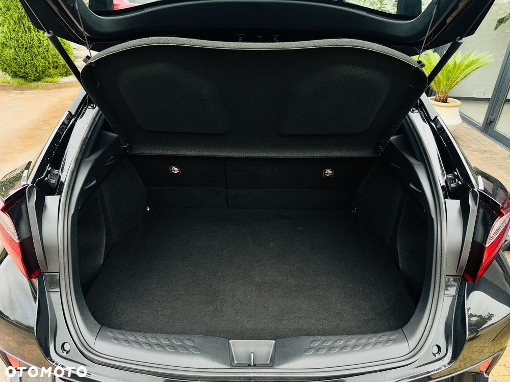 Toyota C-HR Business-Edition - 37