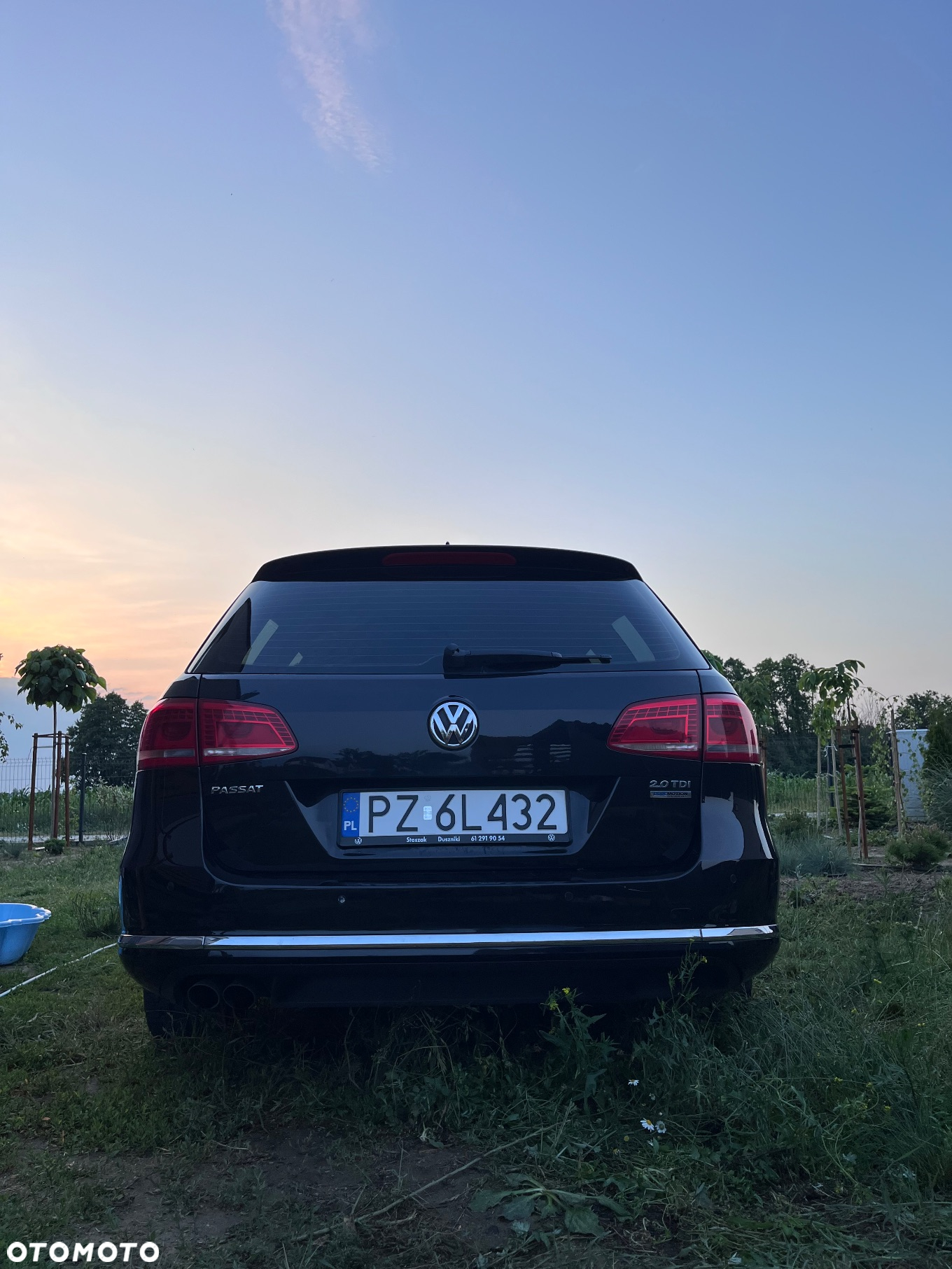 Volkswagen Passat - 4