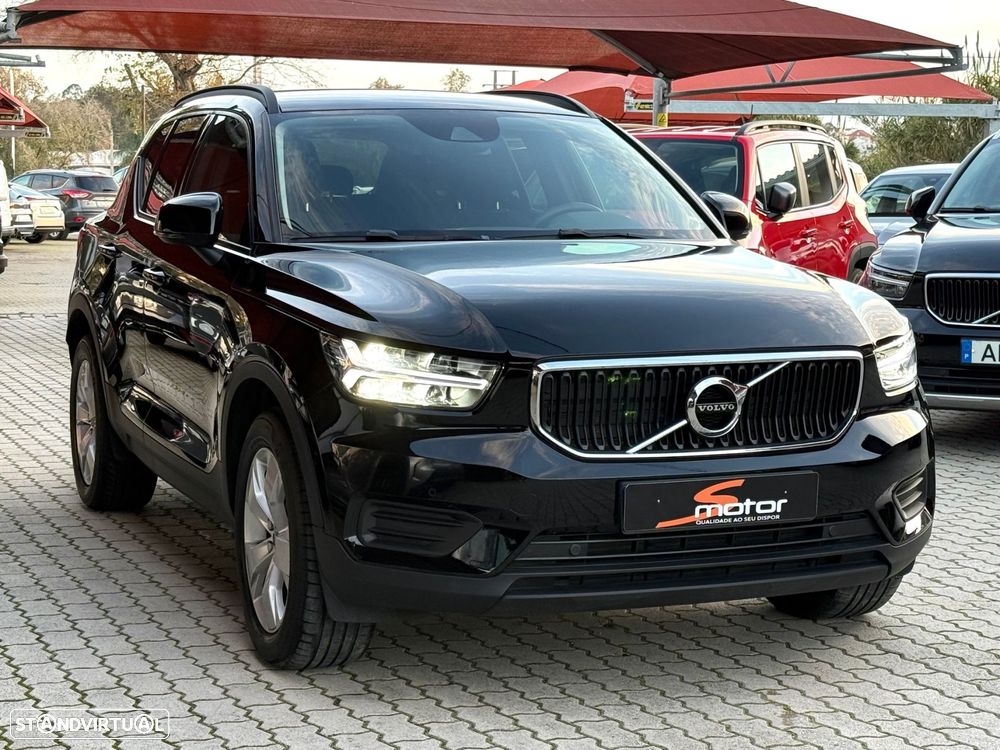 Volvo XC 40 1.5 T2 Momentum Geartronic - 2