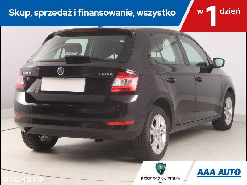 Skoda Fabia - 6
