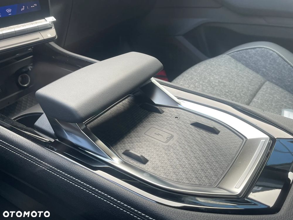 Renault Austral 1.2 E-Tech Full Hybrid 200 Techno MMT - 17