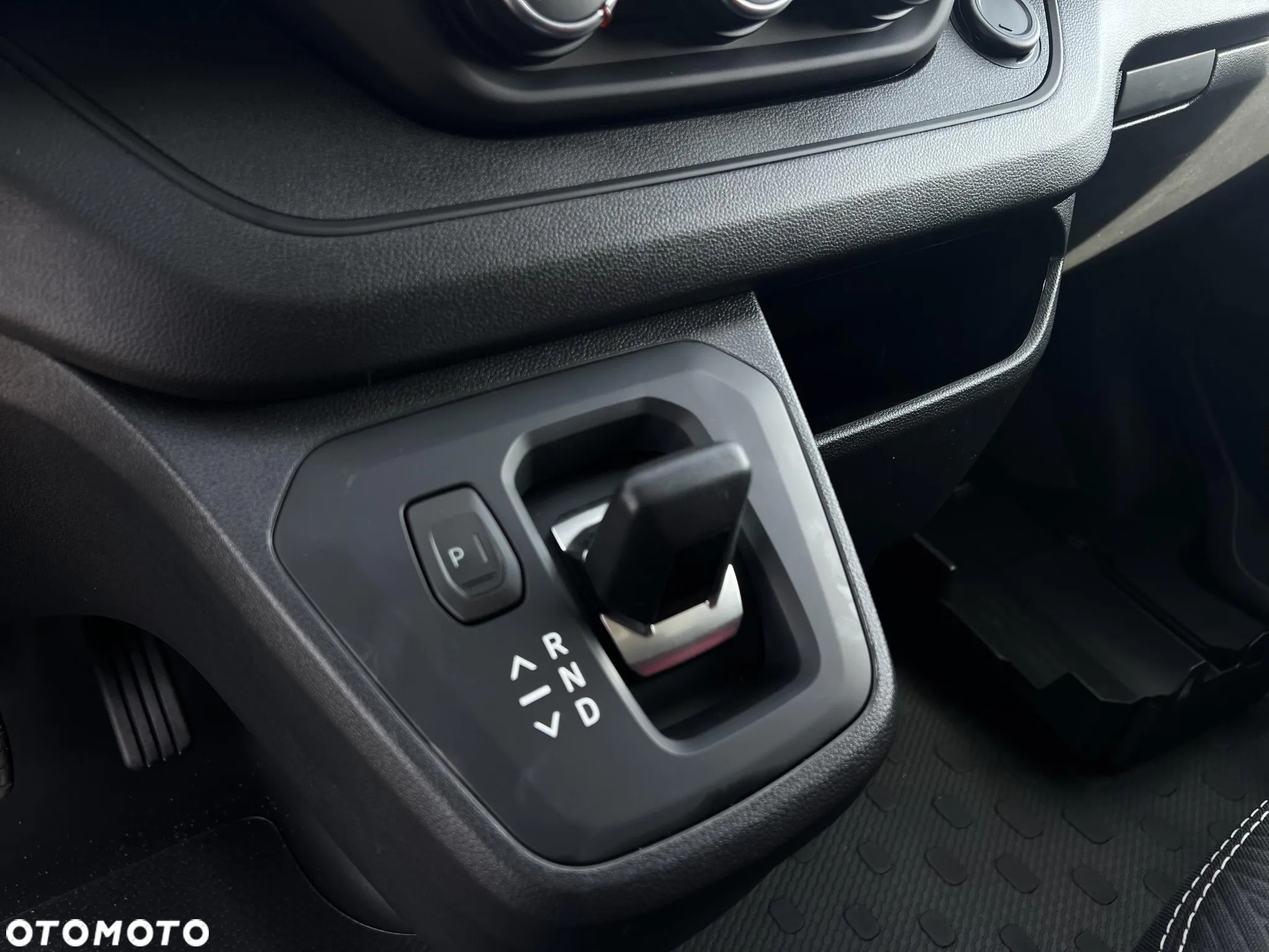 Renault Trafic - 15