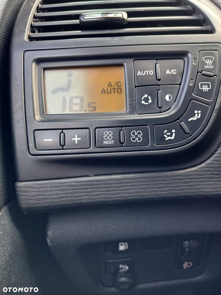 Citroën C4 Picasso 1.6 HDi My Way - 10