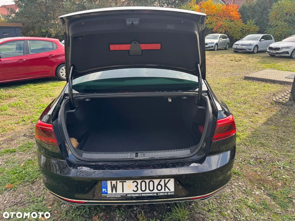 Volkswagen Passat 2.0 TSI Elegance DSG - 9