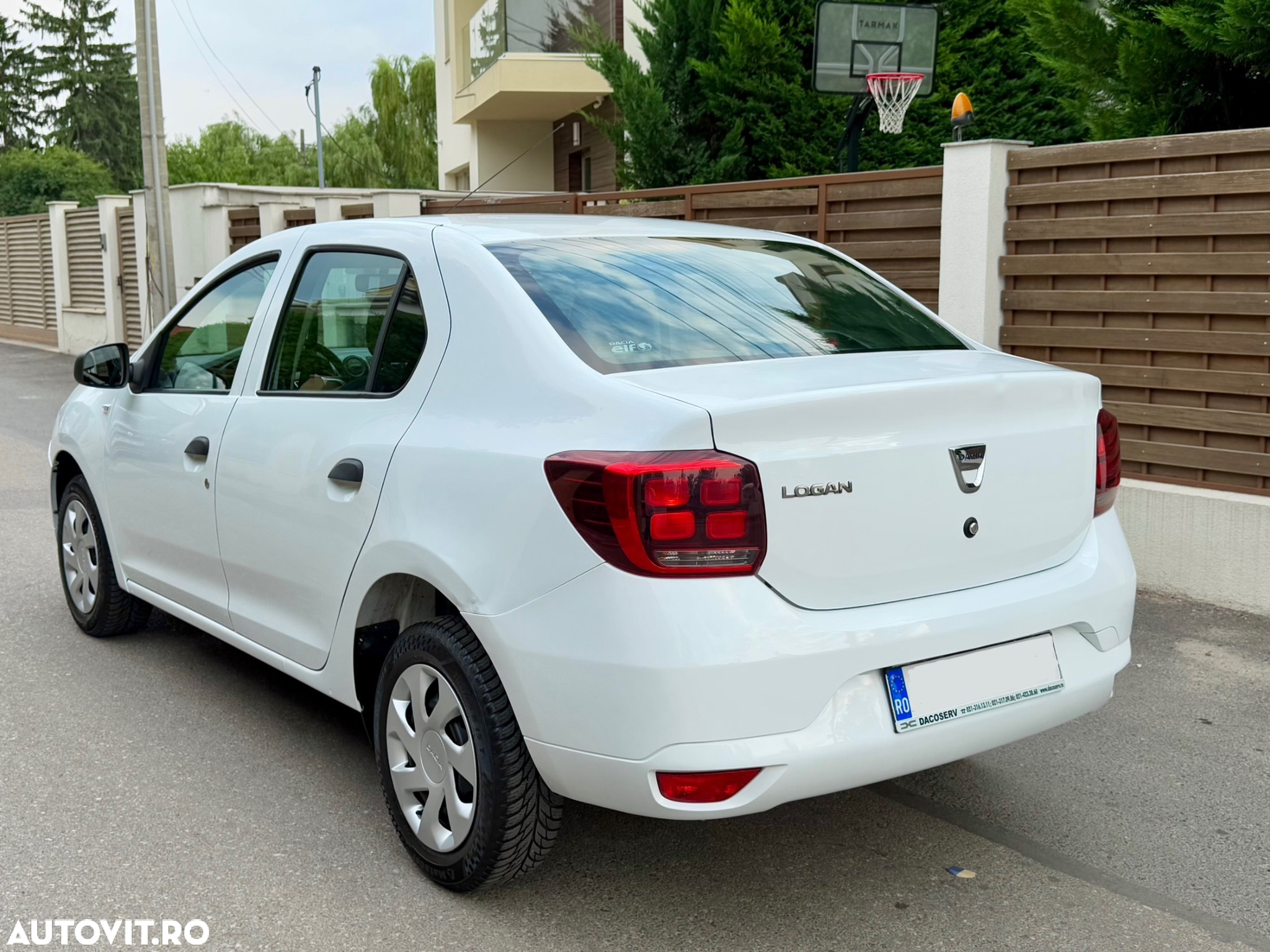 Dacia Logan - 3