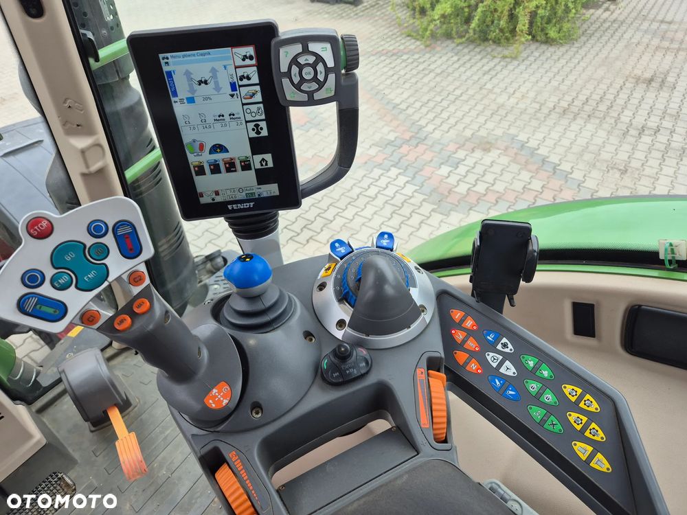Fendt 720 Power Plus - 11