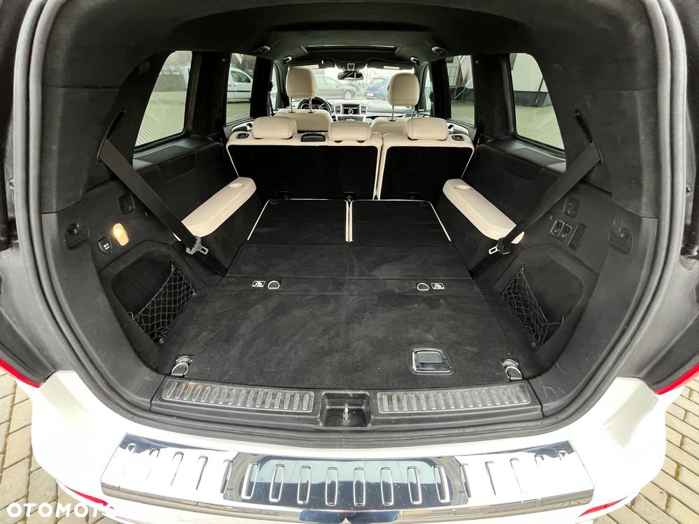 Mercedes-Benz GL 400 4Matic 7G-TRONIC - 20