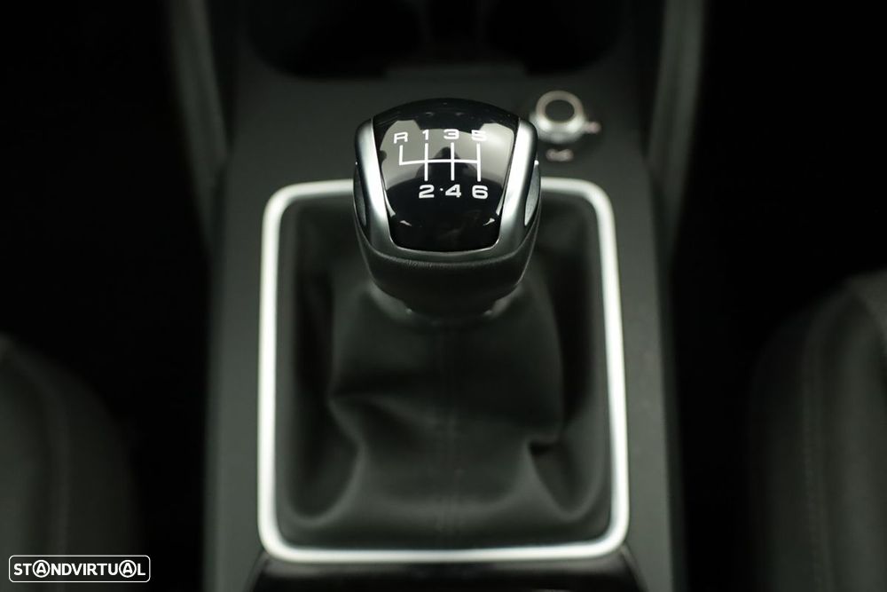 Audi Q2 30 TFSI Advanced - 13