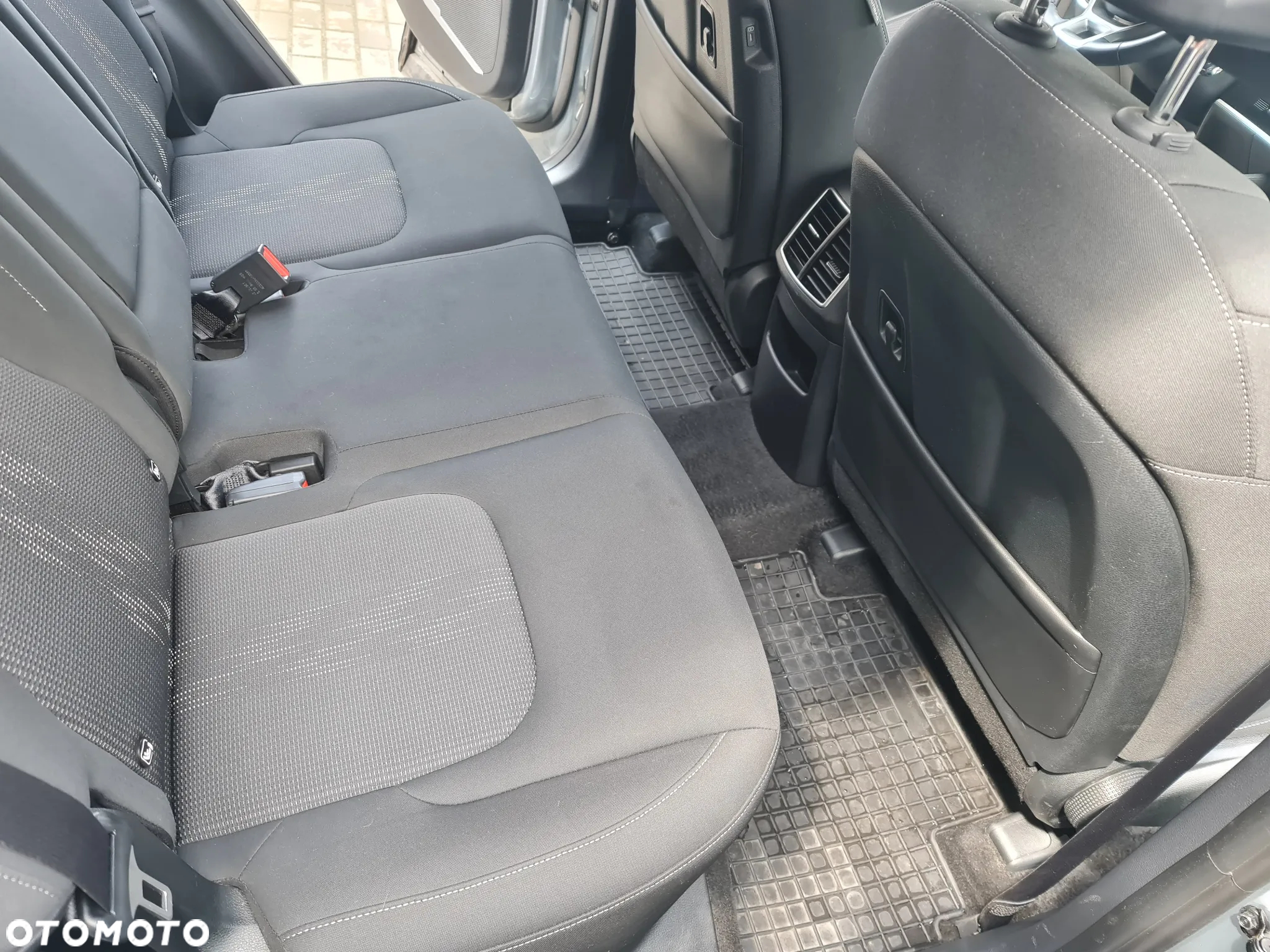 Kia Sportage - 15