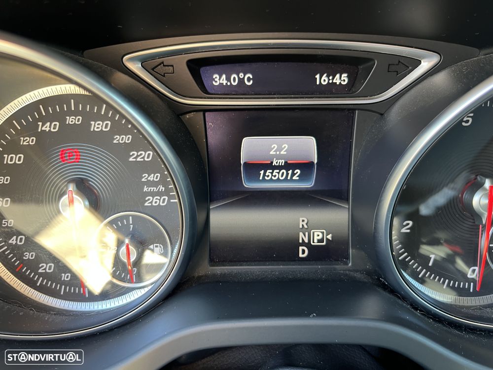 Mercedes-Benz CLA 180 - 13