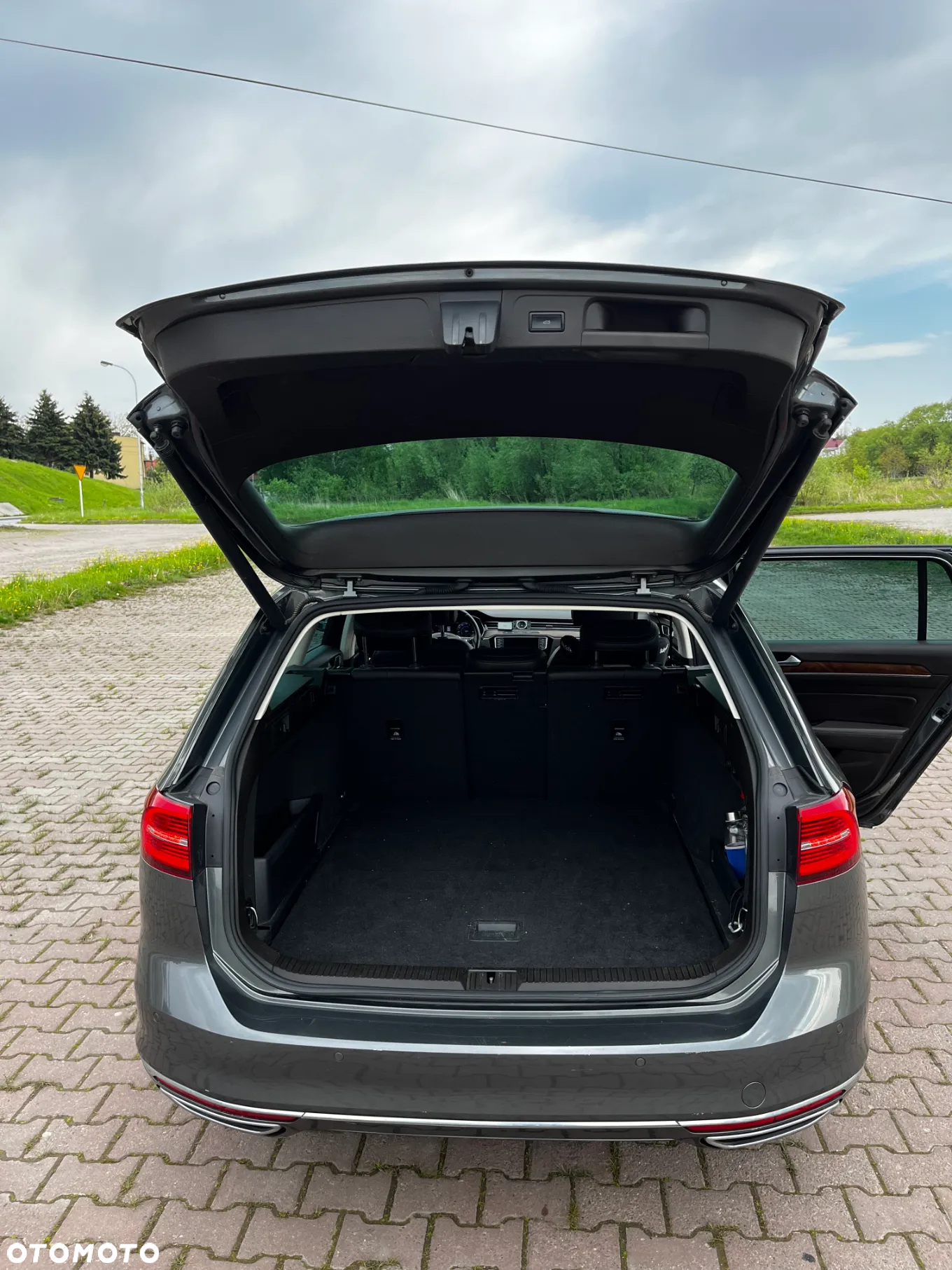 Volkswagen Passat - 5