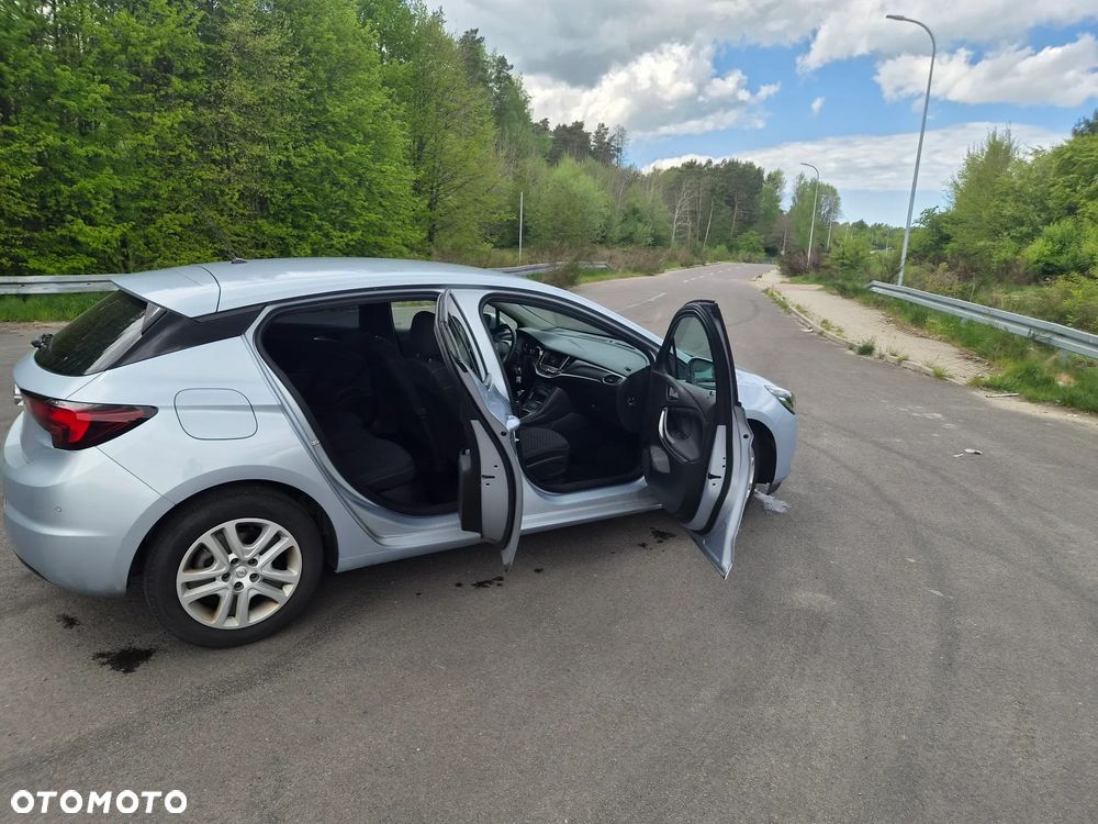Opel Astra 1.2 T Edition S&S - 6