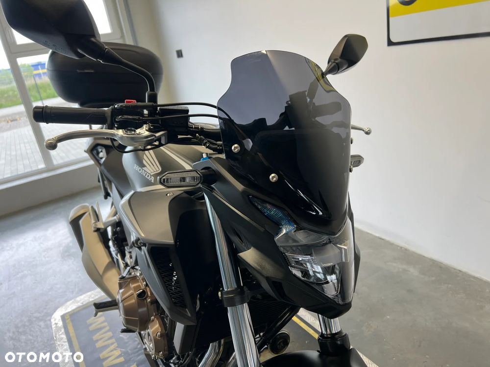 Honda CB - 24