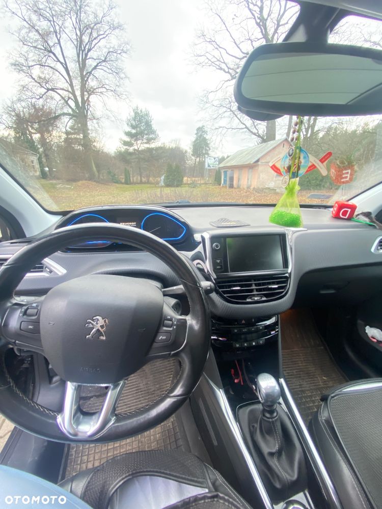 Peugeot 2008 e-HDi FAP 115 STOP & START Business-Line - 5