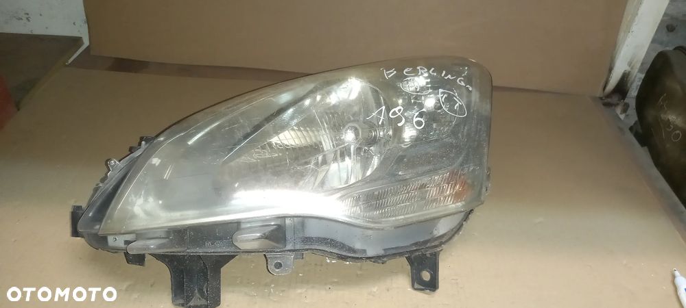 Lampa przód przednia lewa Citroen Berlingo II LIFT UK