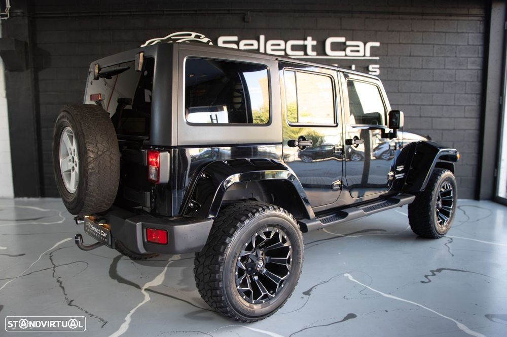 Jeep Wrangler Unlimited - 6