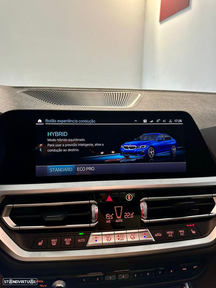 BMW 330 e Aut. M Sport - 27
