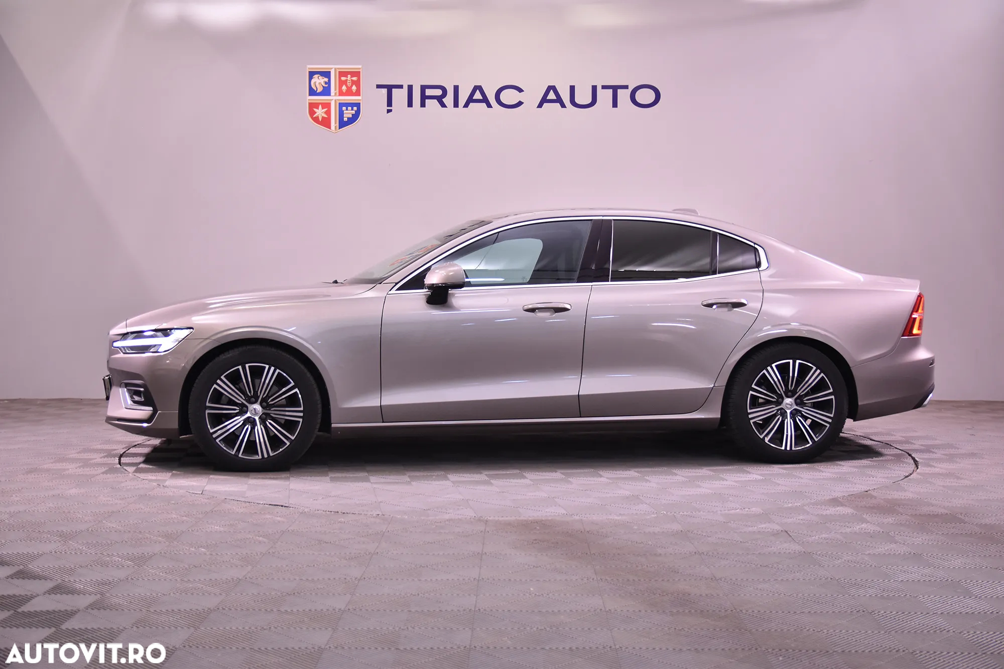 Volvo S60 - 2