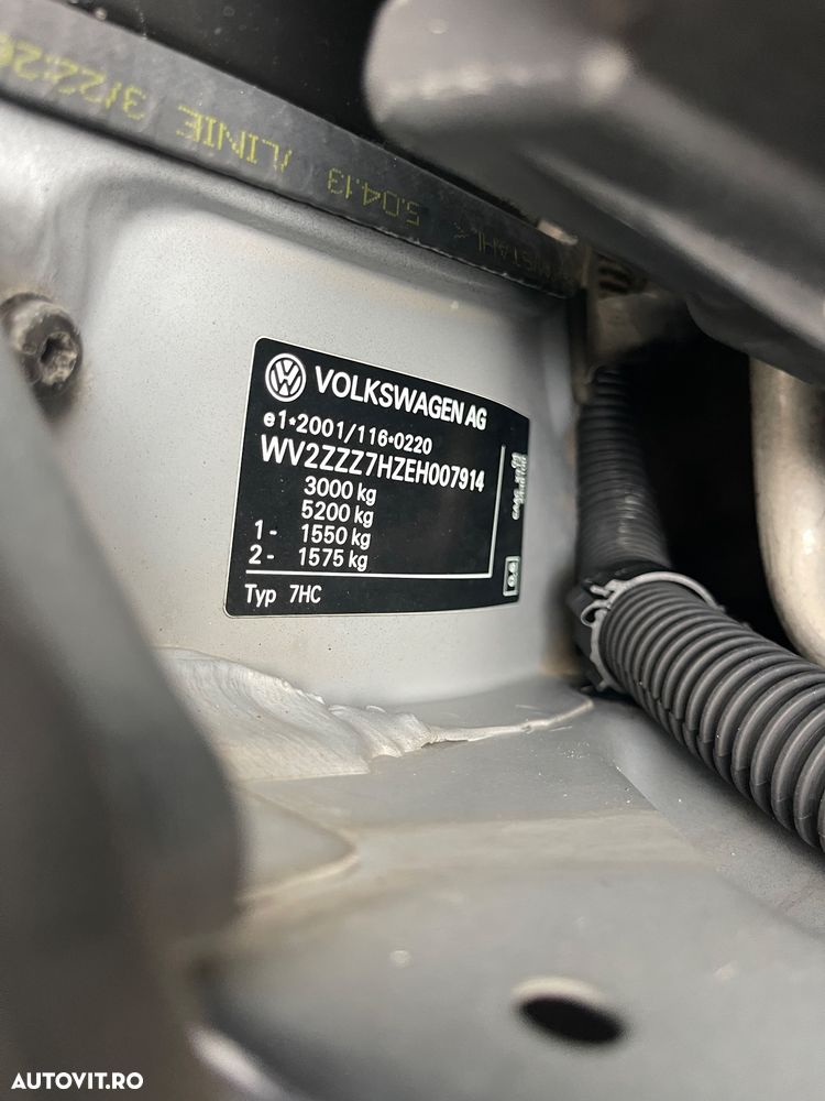 Volkswagen Caravelle - 40