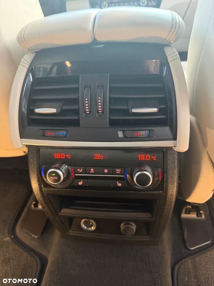 BMW X5 - 16