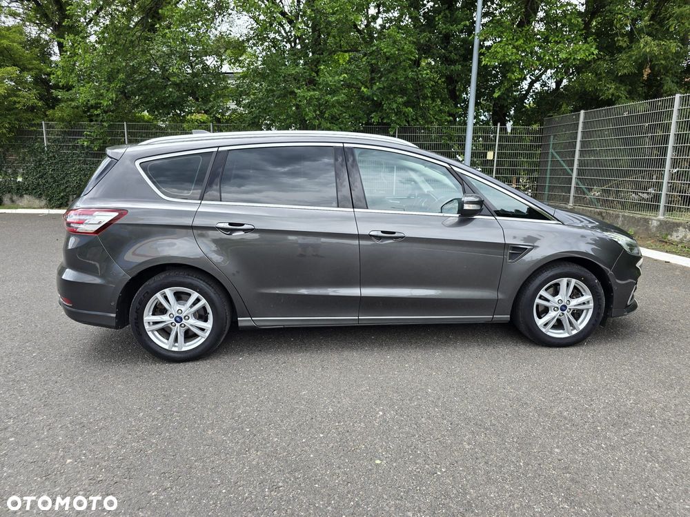 Ford S-Max 2.0 EcoBlue Titanium - 2