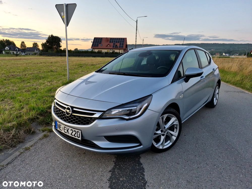 Opel Astra 1.4 Turbo Innovation - 14