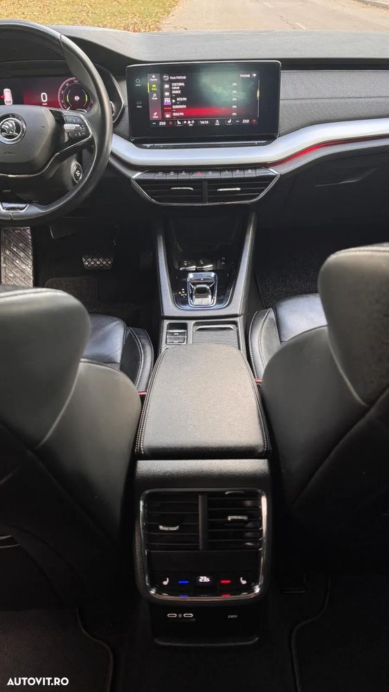 Skoda Octavia Combi 2.0 TDI DSG First Edition - 13