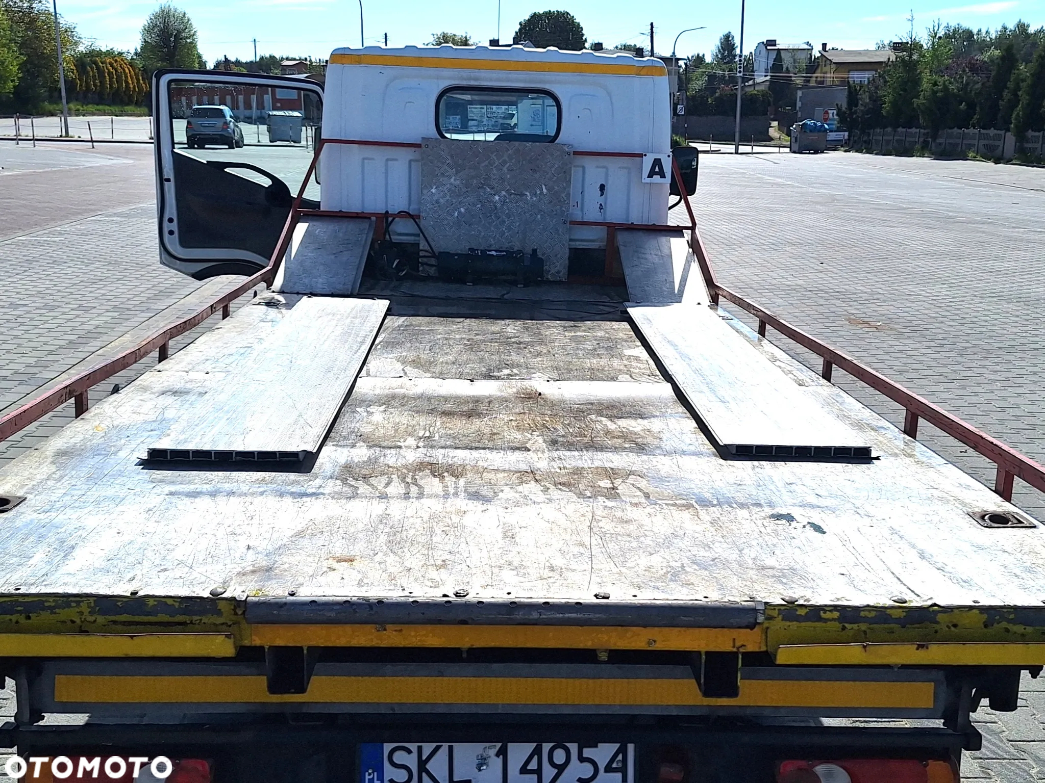Nissan CABSTAR - 14