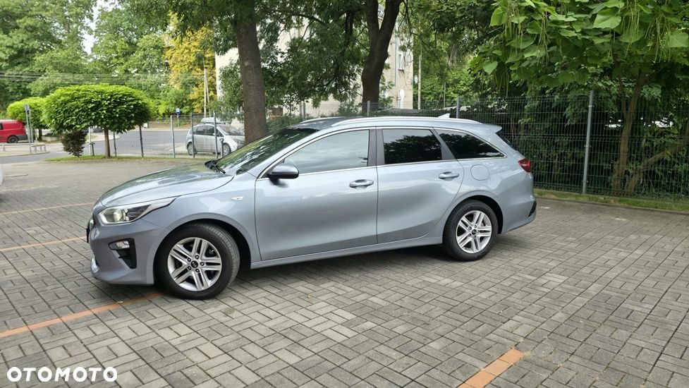 Kia Ceed 1.6 CRDi SCR L Business Line Plus DCT - 4