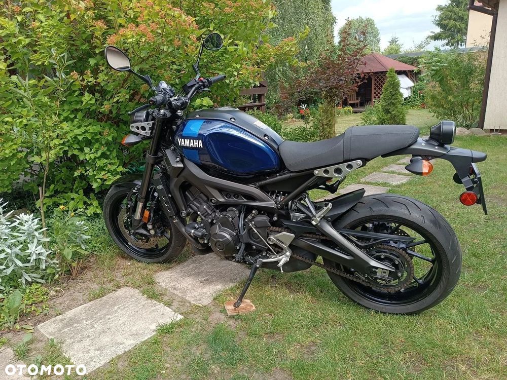 Yamaha XSR - 11