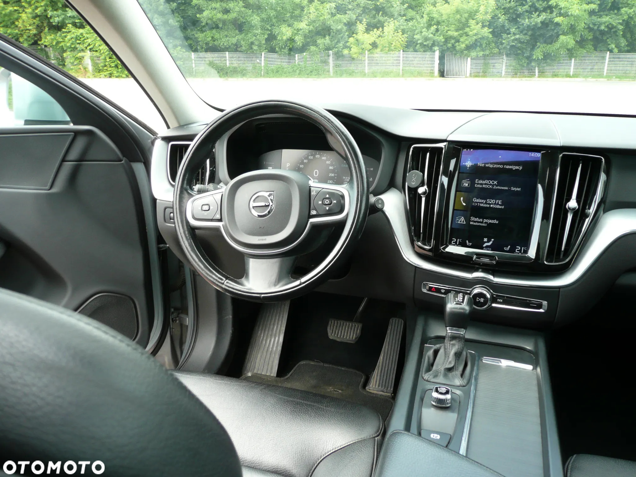 Volvo XC 60 T6 AWD Momentum - 19