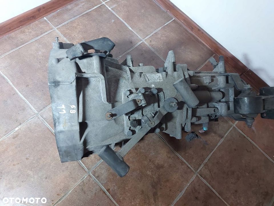 Skrzynia biegów, 6 biegów, 2,5L, Maxity Cabstar - 1