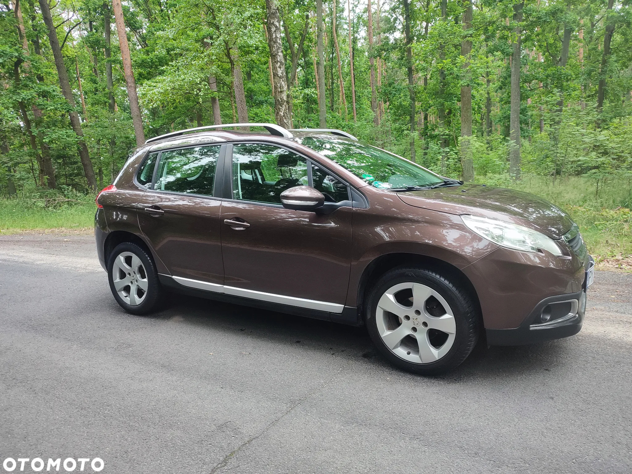 Peugeot 2008 1.6 e-HDi Style S&S - 7