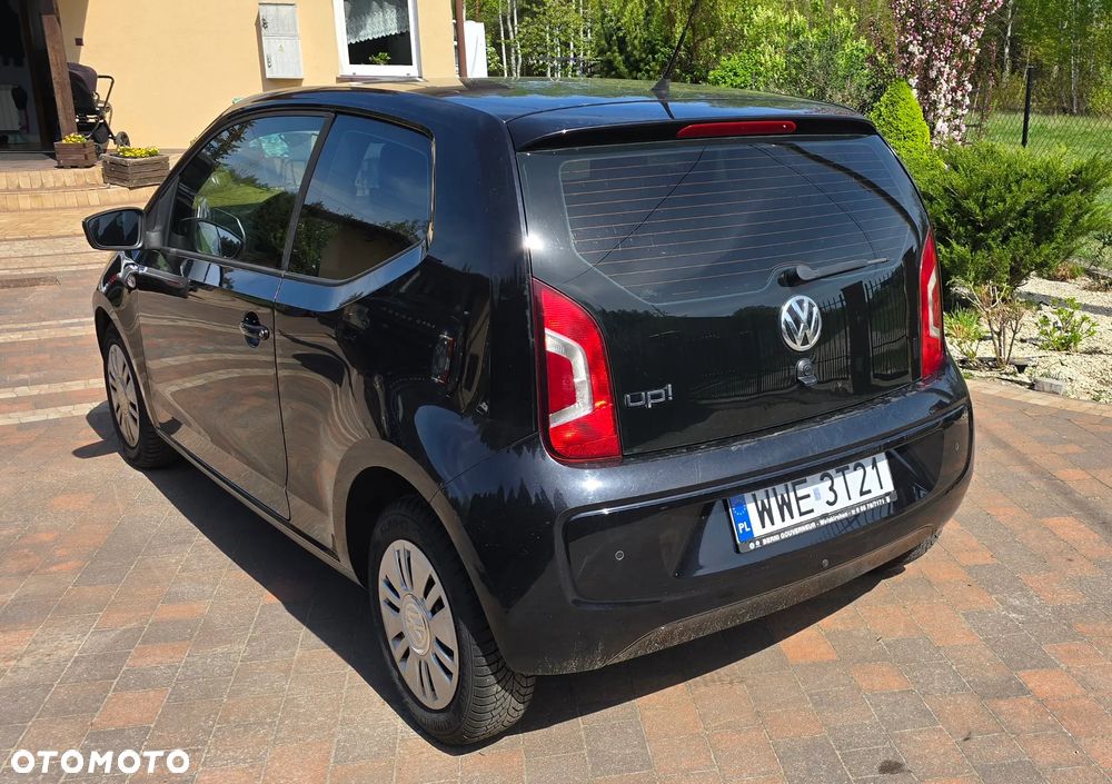 Volkswagen up! 1.0 move - 10