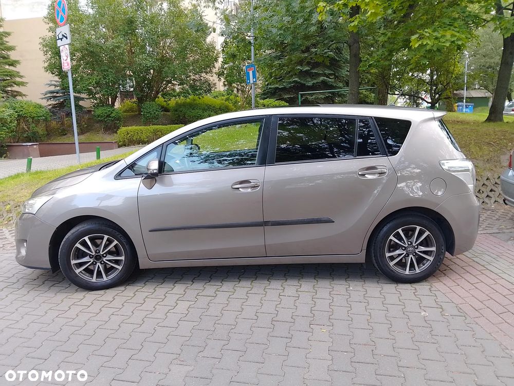 Toyota Verso 1.6 D-4D Active 7os EU6 - 3