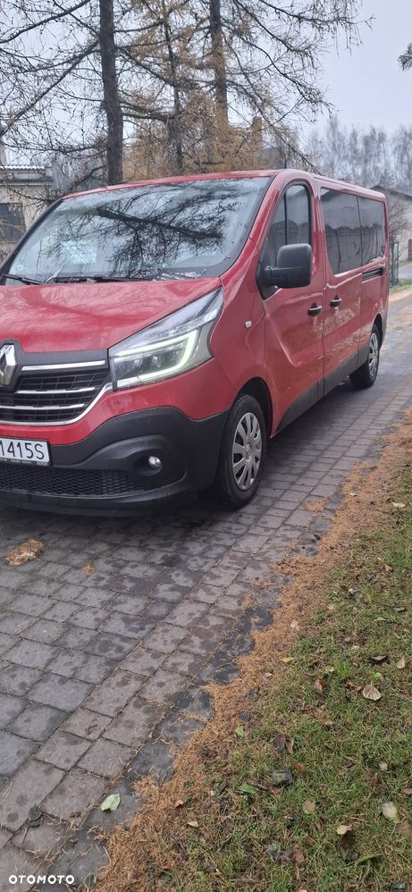 Renault Trafic Grand 2.0 dCi EDC - 4