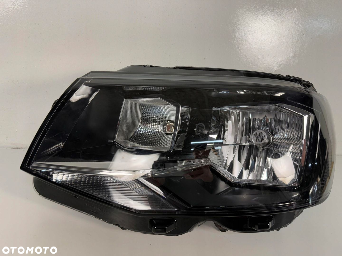 LAMPA PRZOD PRZEDNIA LEWA VW T6 7E0 7E1 2015- ZWYKLA 7E1941015AD CALA - 2
