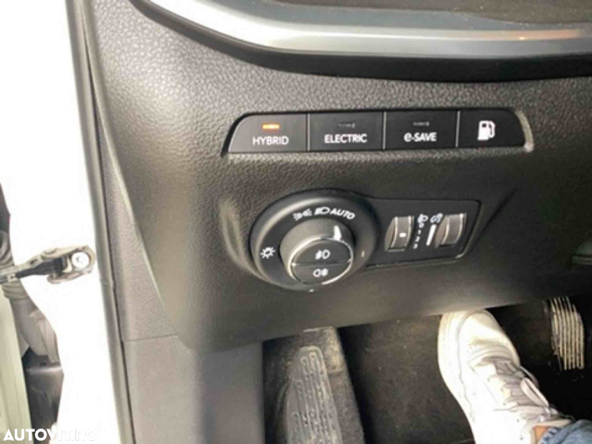 Jeep Compass 1.3T 4xe AT6 PHEV Limited - 9