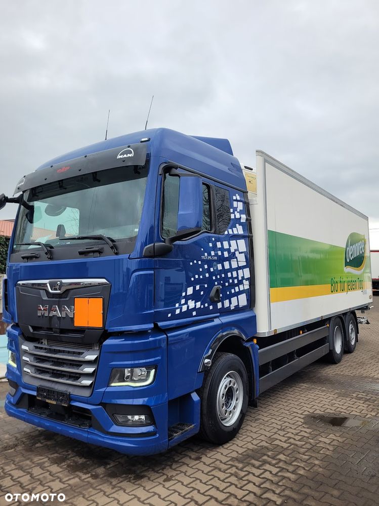 MAN MAN TGX  * chłodnia * izoterma  * thermo king * Carrier * winda*chłodzenie * grzanie * przewierty sterowane * - 5