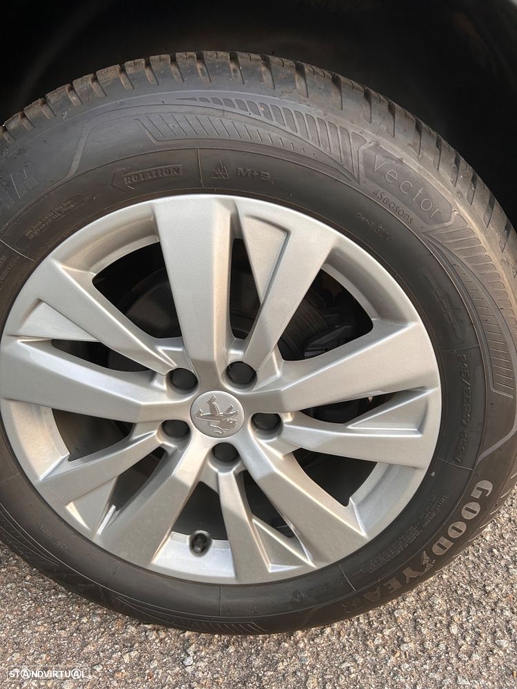 Peugeot 5008 - 9