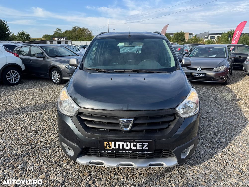 Dacia Lodgy 1.5 dCi Stepway - 3