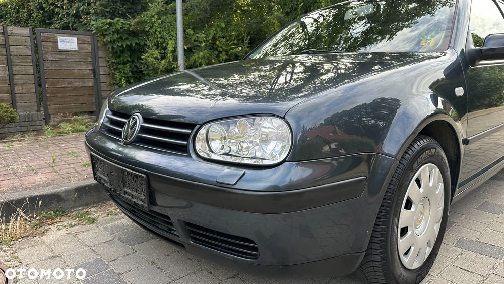 Volkswagen Golf - 27