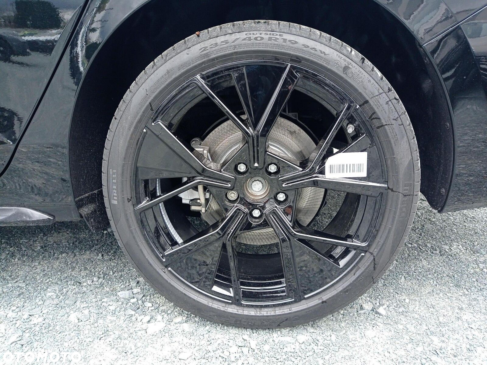 Volkswagen Passat - 21