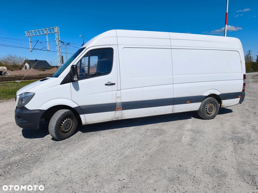 Mercedes-Benz Sprinter - 3