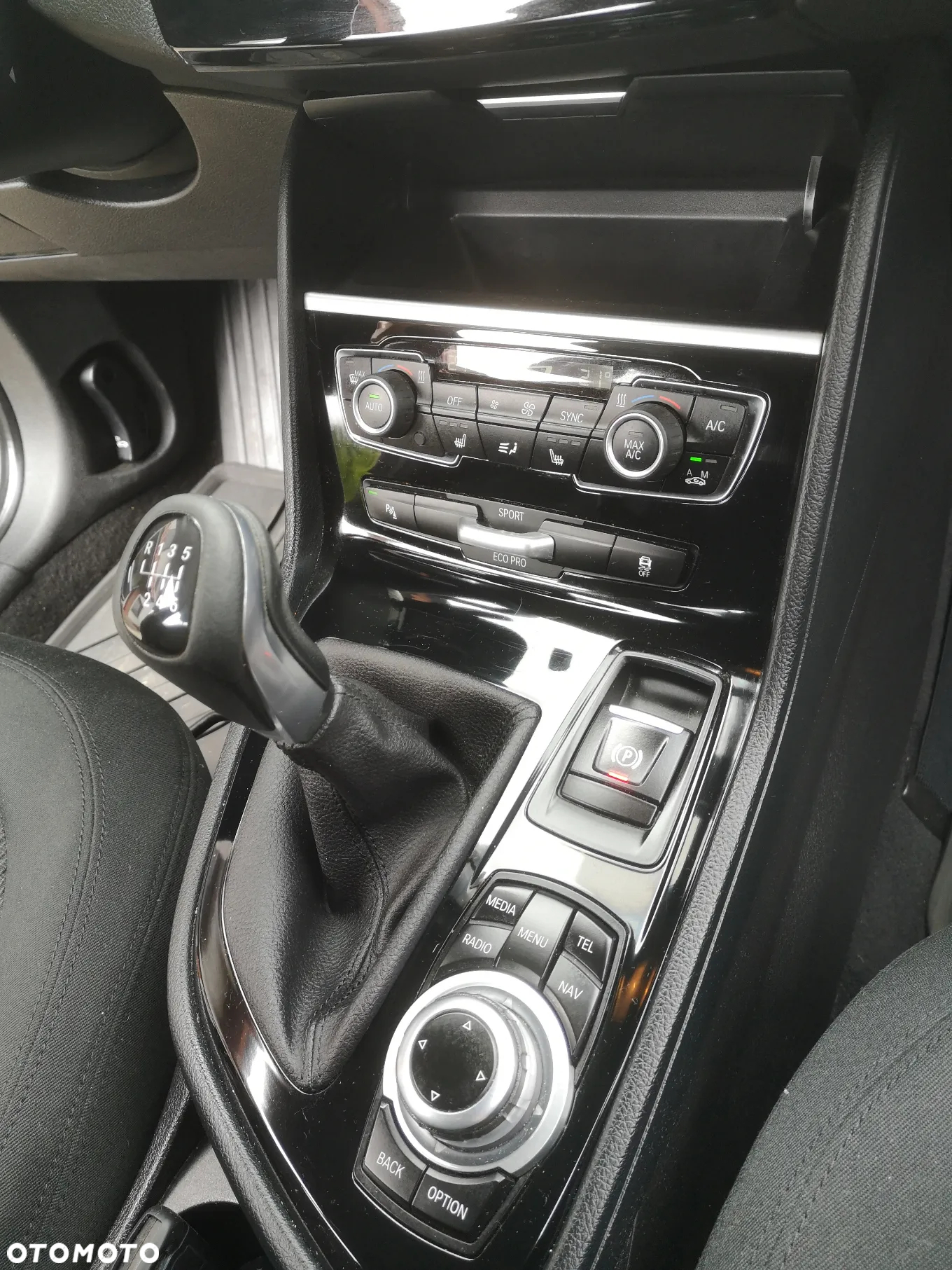 BMW Seria 2 216d Active Tourer - 11