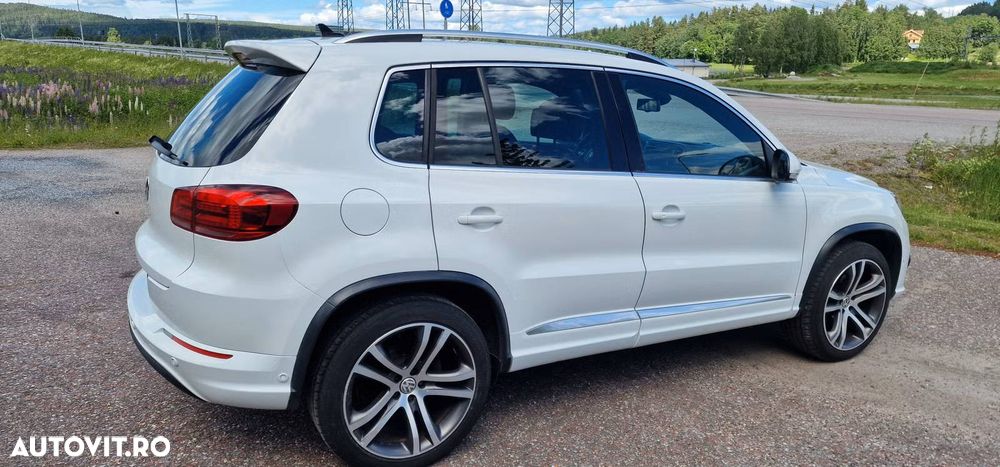Volkswagen Tiguan 2.0 TDI 4Motion DSG BMT Sport & Style - 14